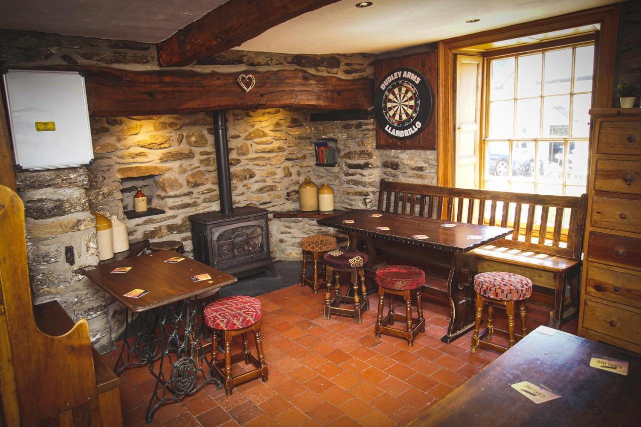 The Dudley Arms Llandrillo Exterior photo